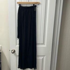 NWT Fashion Nova bathing suit cover up.